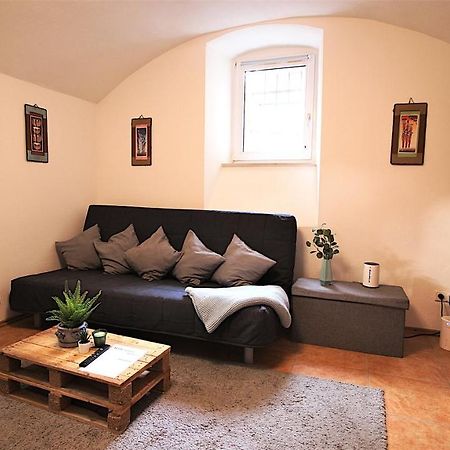 Xxx Fully Equipped Apartment Near Main Station! Wurzburg Exterior photo