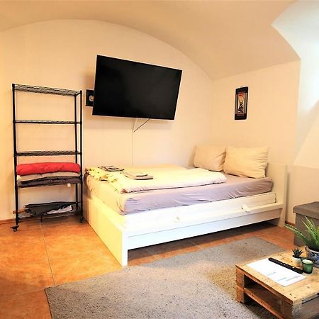 Xxx Fully Equipped Apartment Near Main Station! Wurzburg Exterior photo